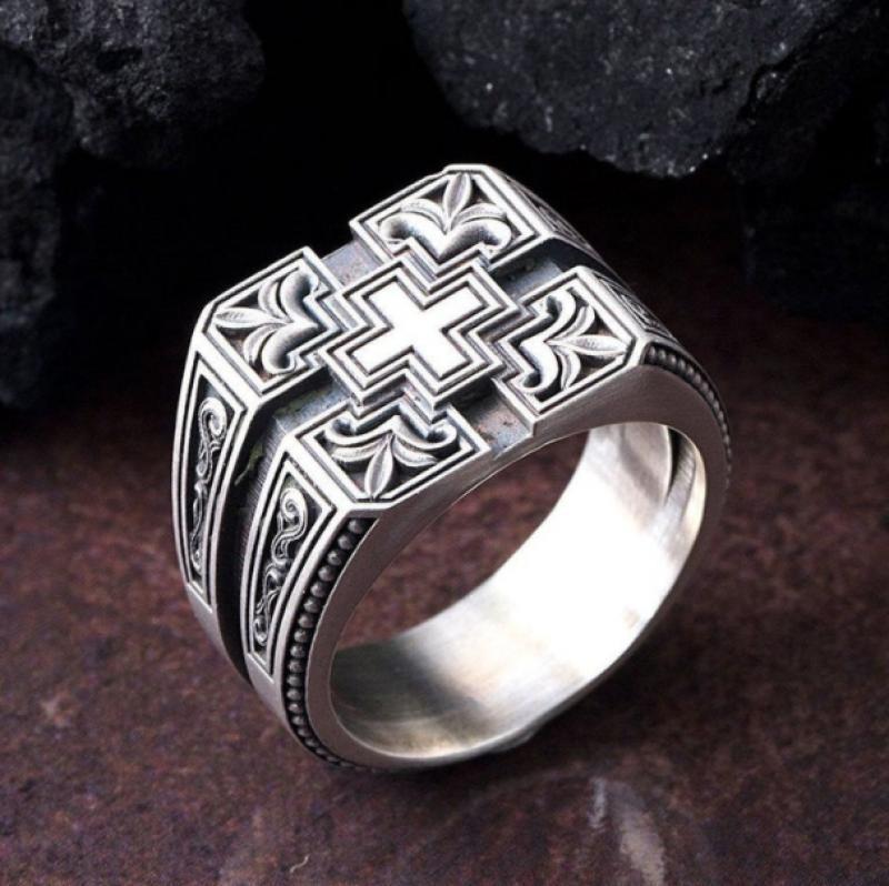 Plated European And American Creative Retro Carved Christian Men's Ring
